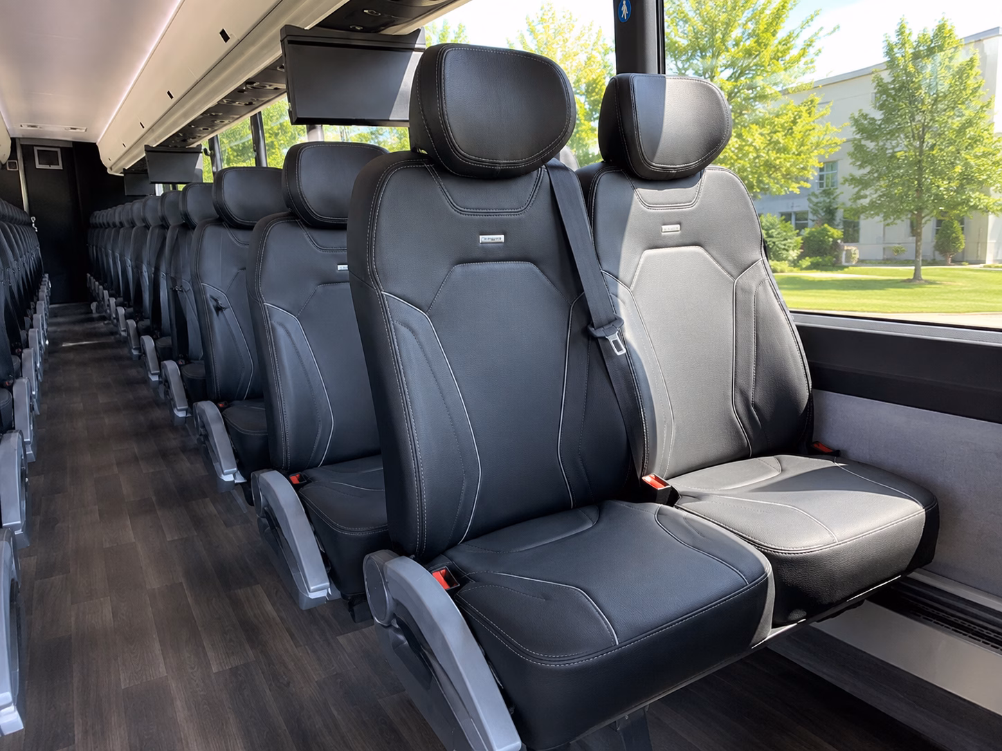brooklyn park get your group there with a brooklyn park long distance charter bus rental
