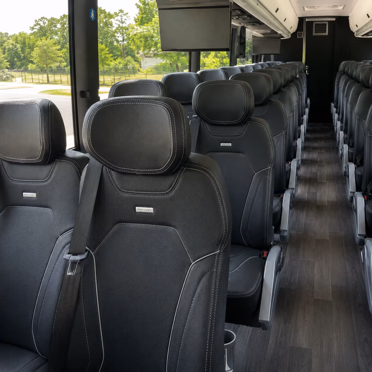 executive airport transfers to msp and holman field