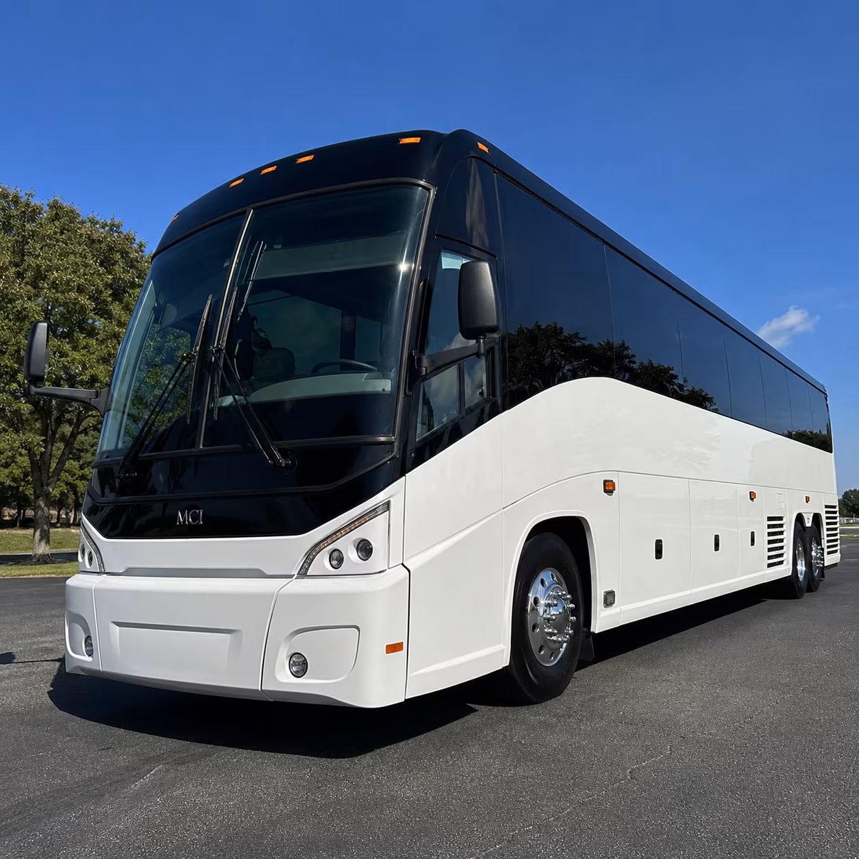let one bus handle the i 35e run so nobody misses their flight