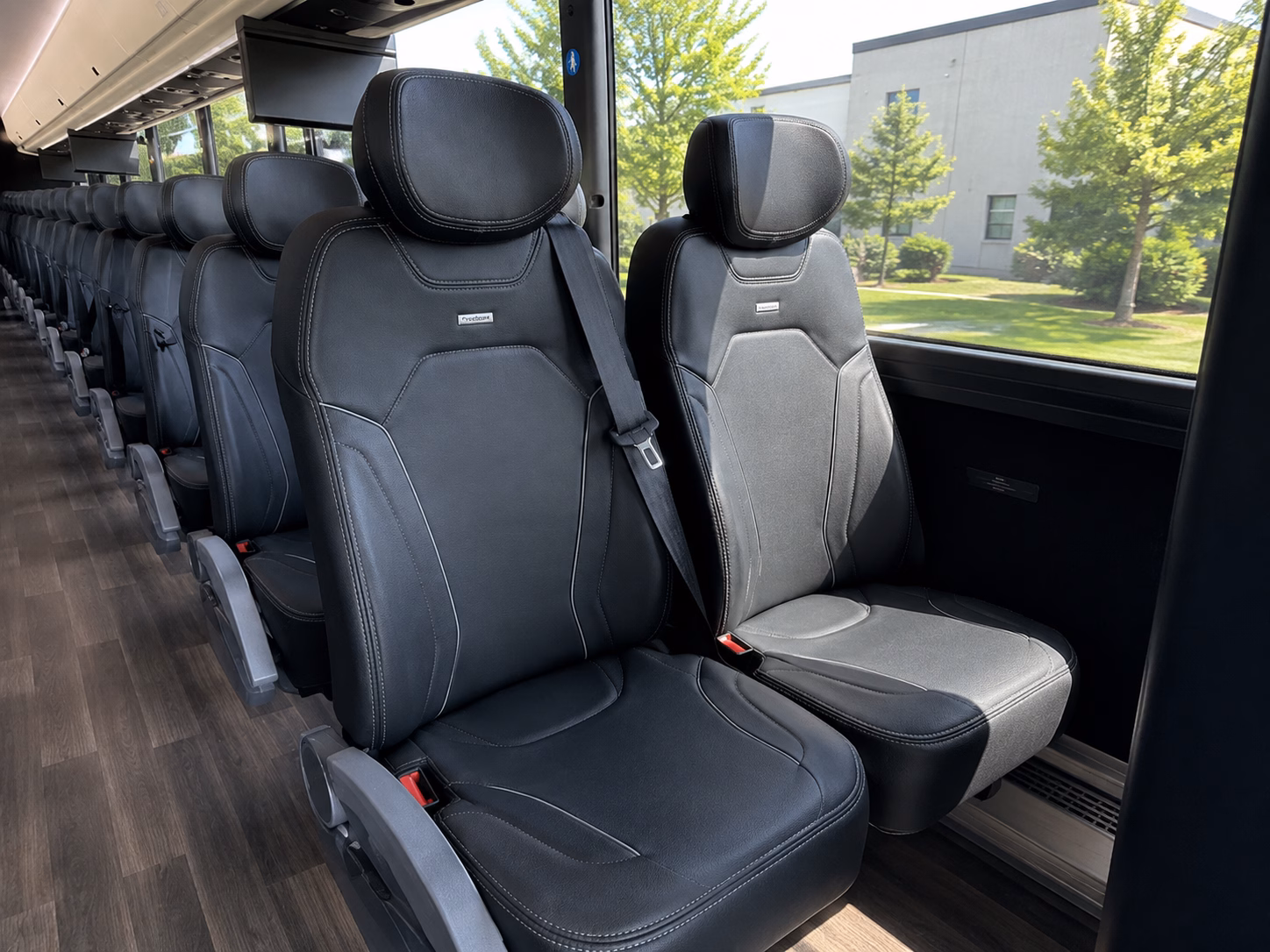 minneapolis charter bus service for corporate events in minneapolis