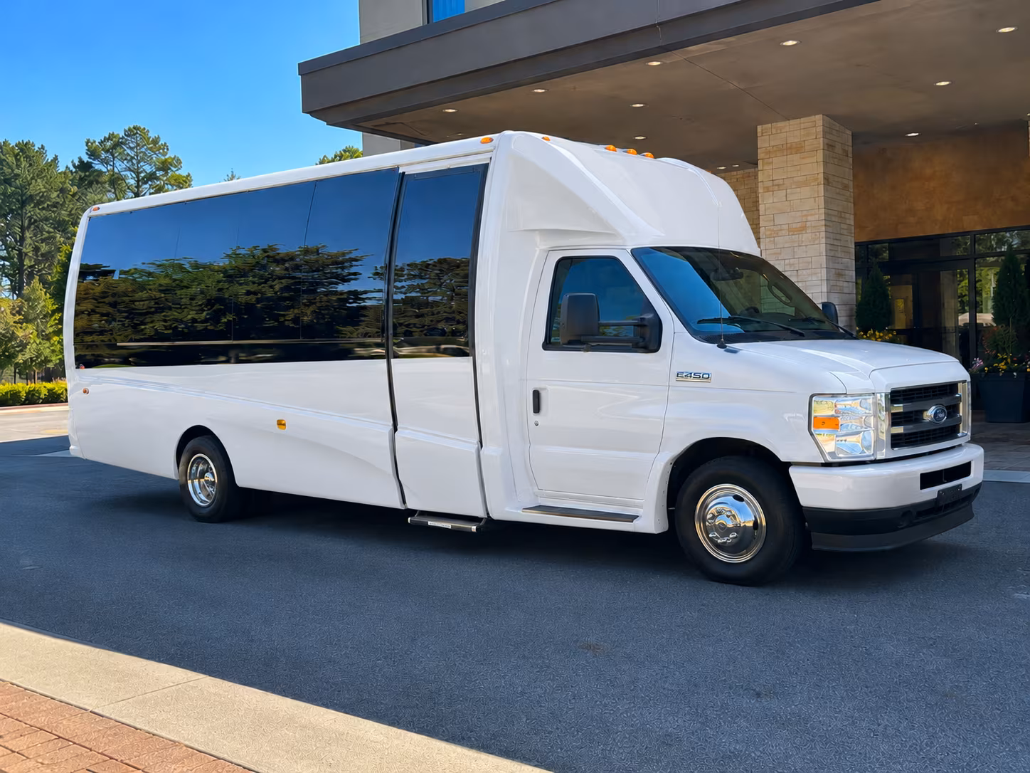 minneapolis reliable bus travel for minneapolis school groups