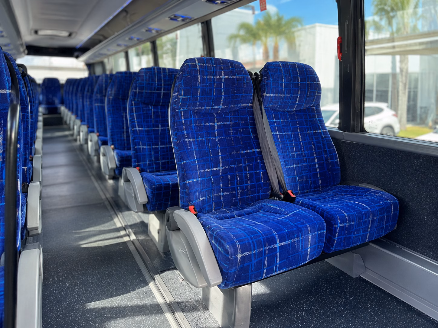 minneapolis timely charter buses for minneapolis wedding guests