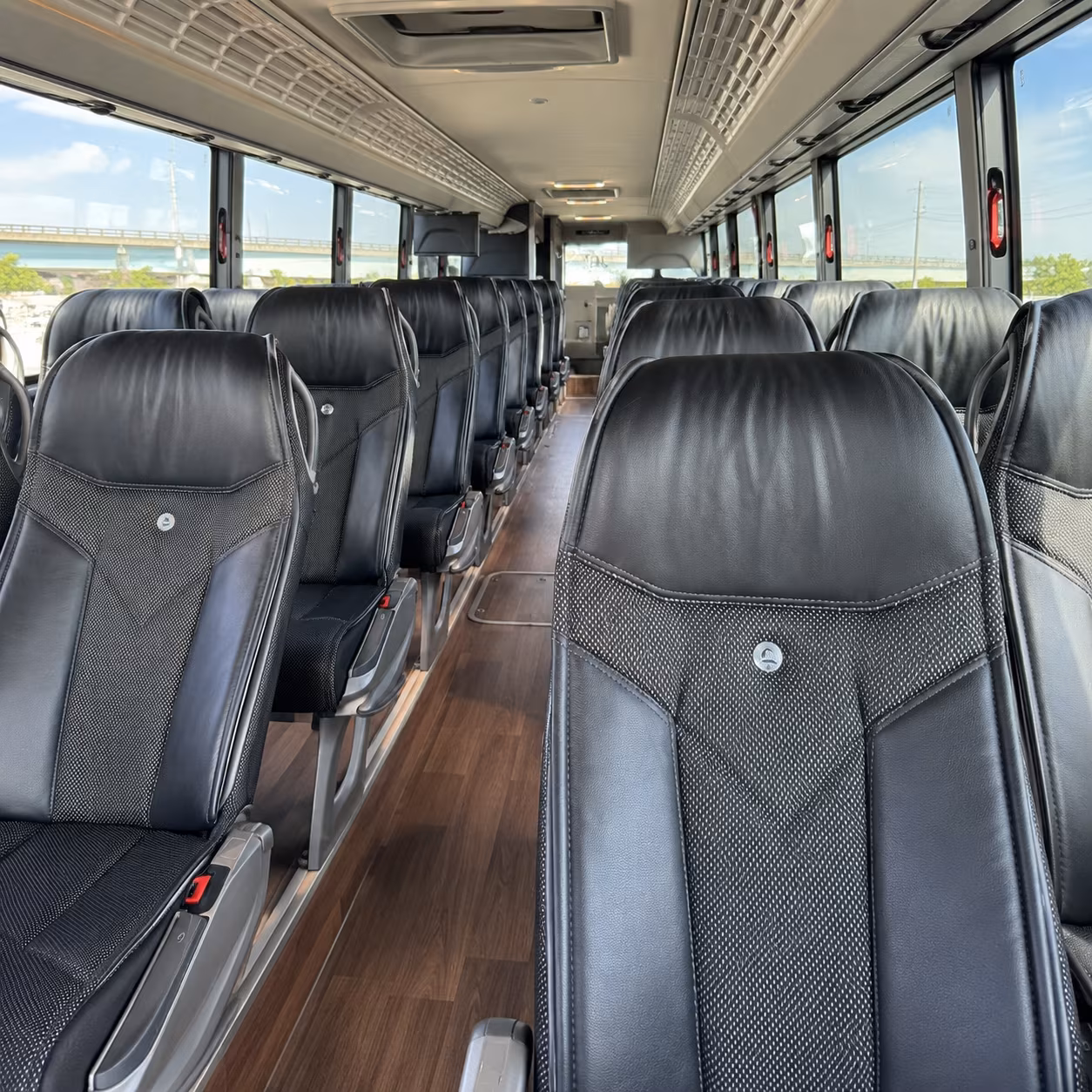 plymouth seamless transportation to plymouth private events